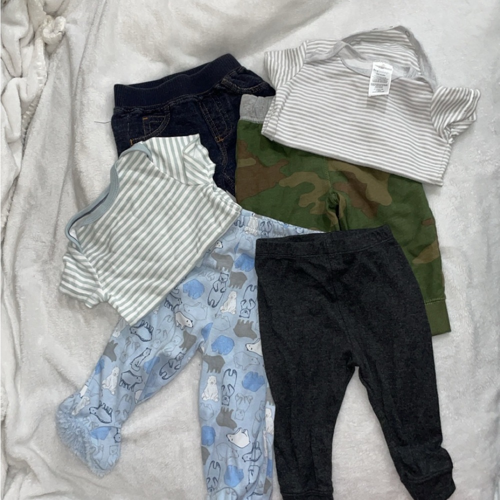 Carters baby clothes bundle